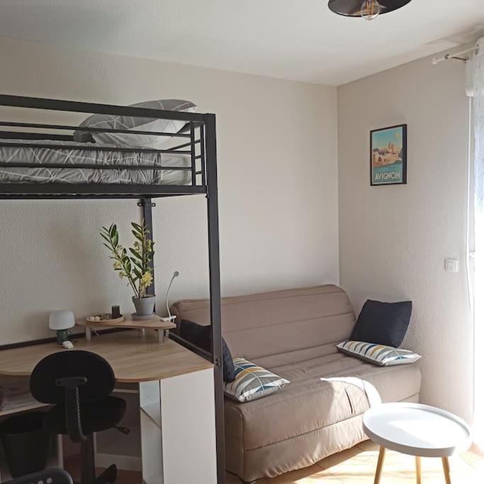 Avec Terrasse Et Parking Proche Centre Appartement *