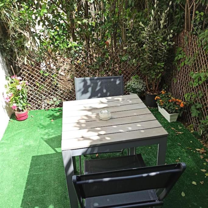 Avec Terrasse Et Parking Proche Centre Appartement *